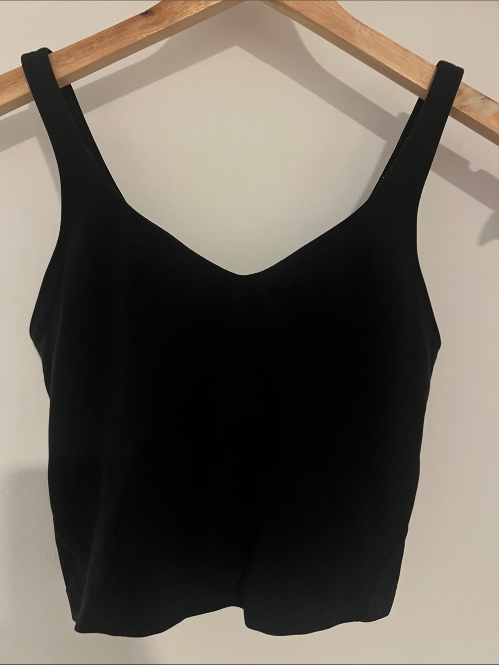 Lululemon black align top with pads excellent barely worn 4